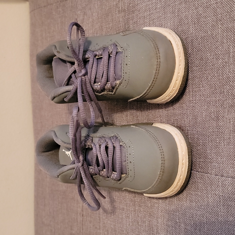 Grey Jordan Flight 6C